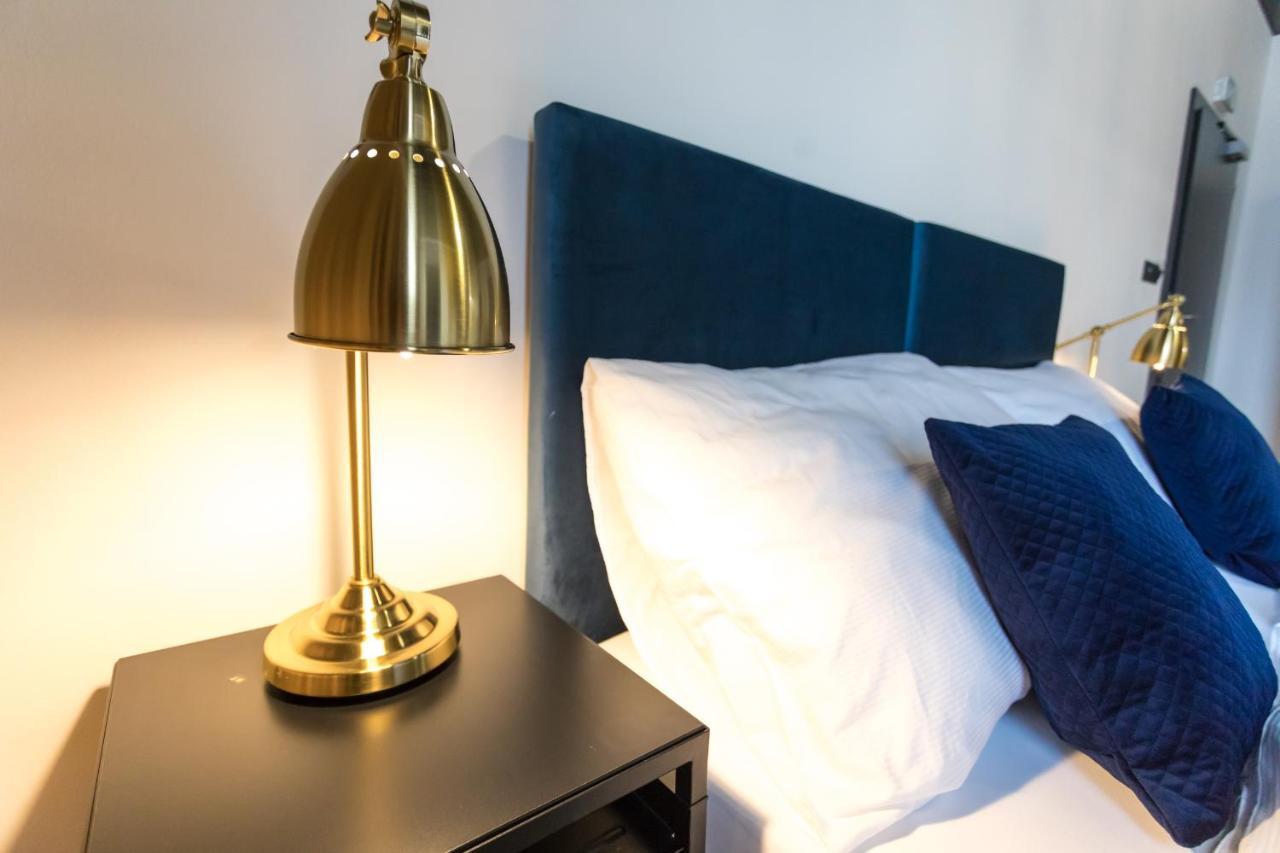 Apart Hotel Golden Apartments Кошице Экстерьер фото