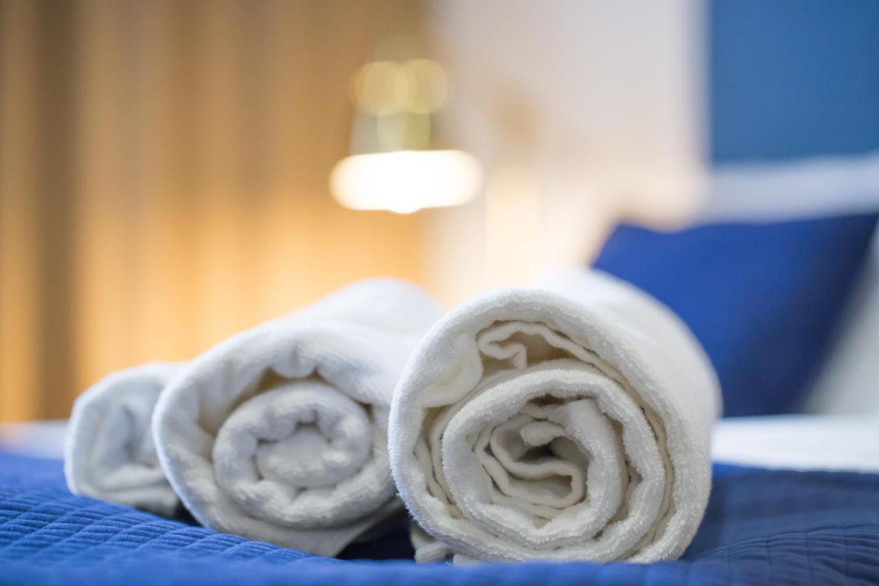 Apart Hotel Golden Apartments Кошице Экстерьер фото